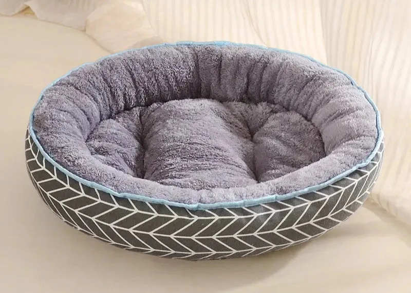 Circular Winter Warm Pet Nest – Soft, Comfortable Cat & Dog Bed for Deep Sleep | All-Season Cozy Pet Supplies