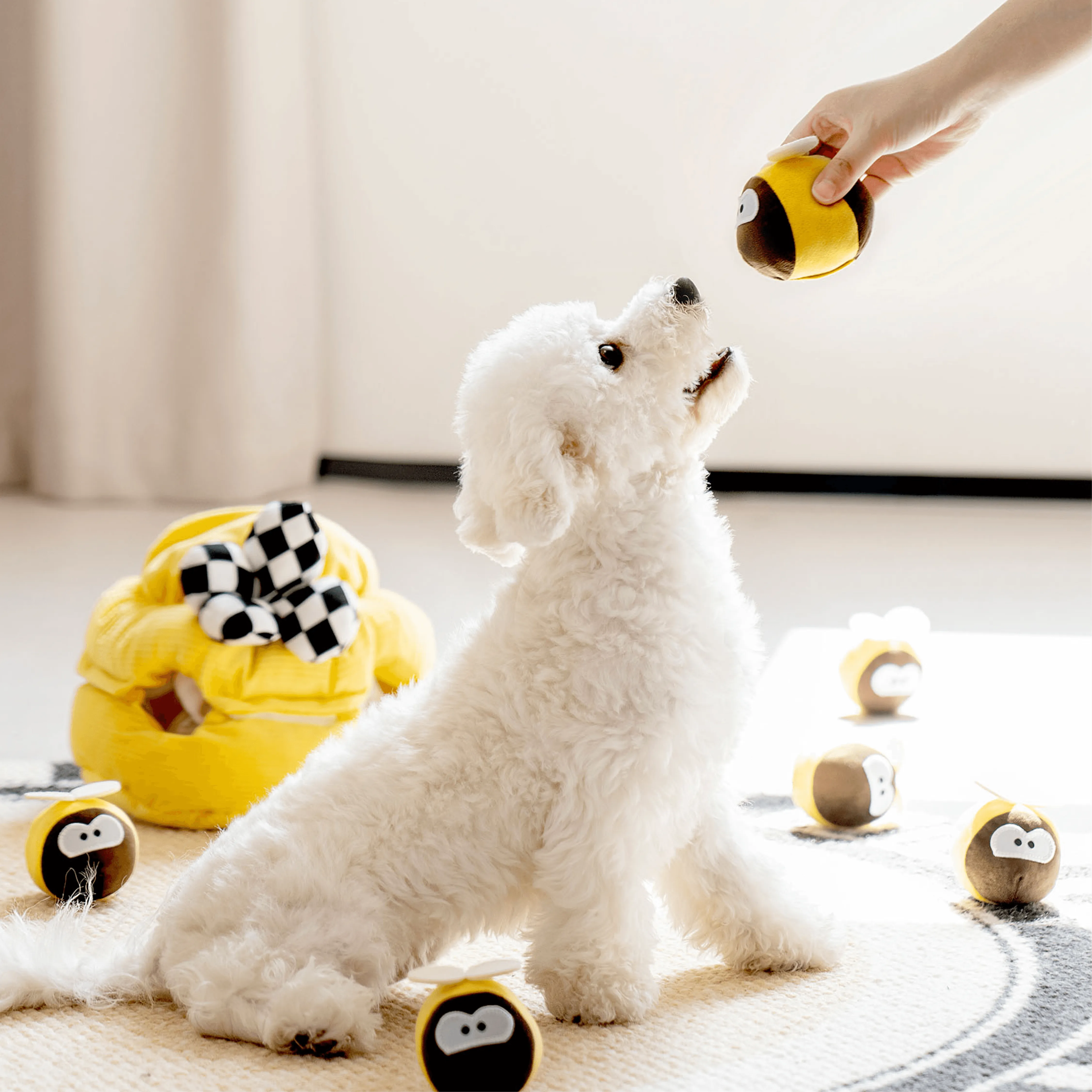 Mewoo - Honey Hound Snuffle Toy