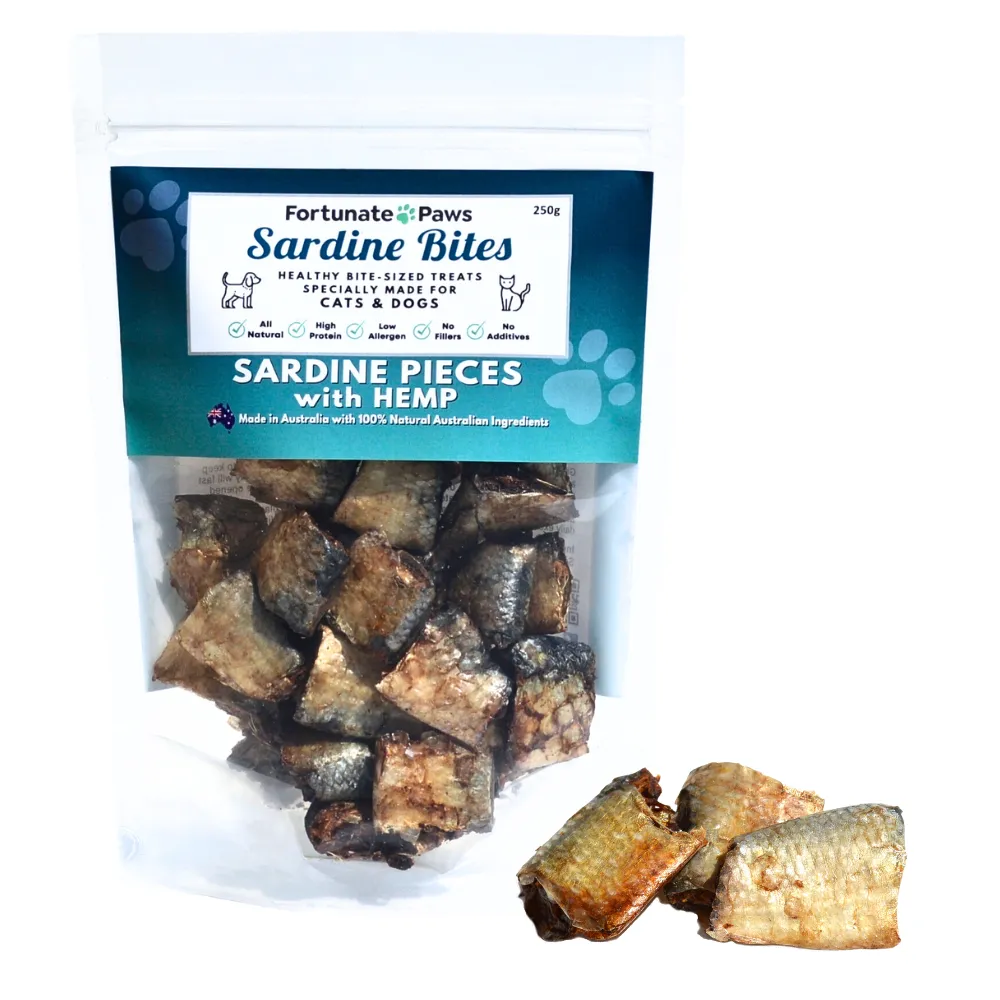 Sardine Bites with Hemp 100g or 250g | Natural Treats for Dogs & Cats